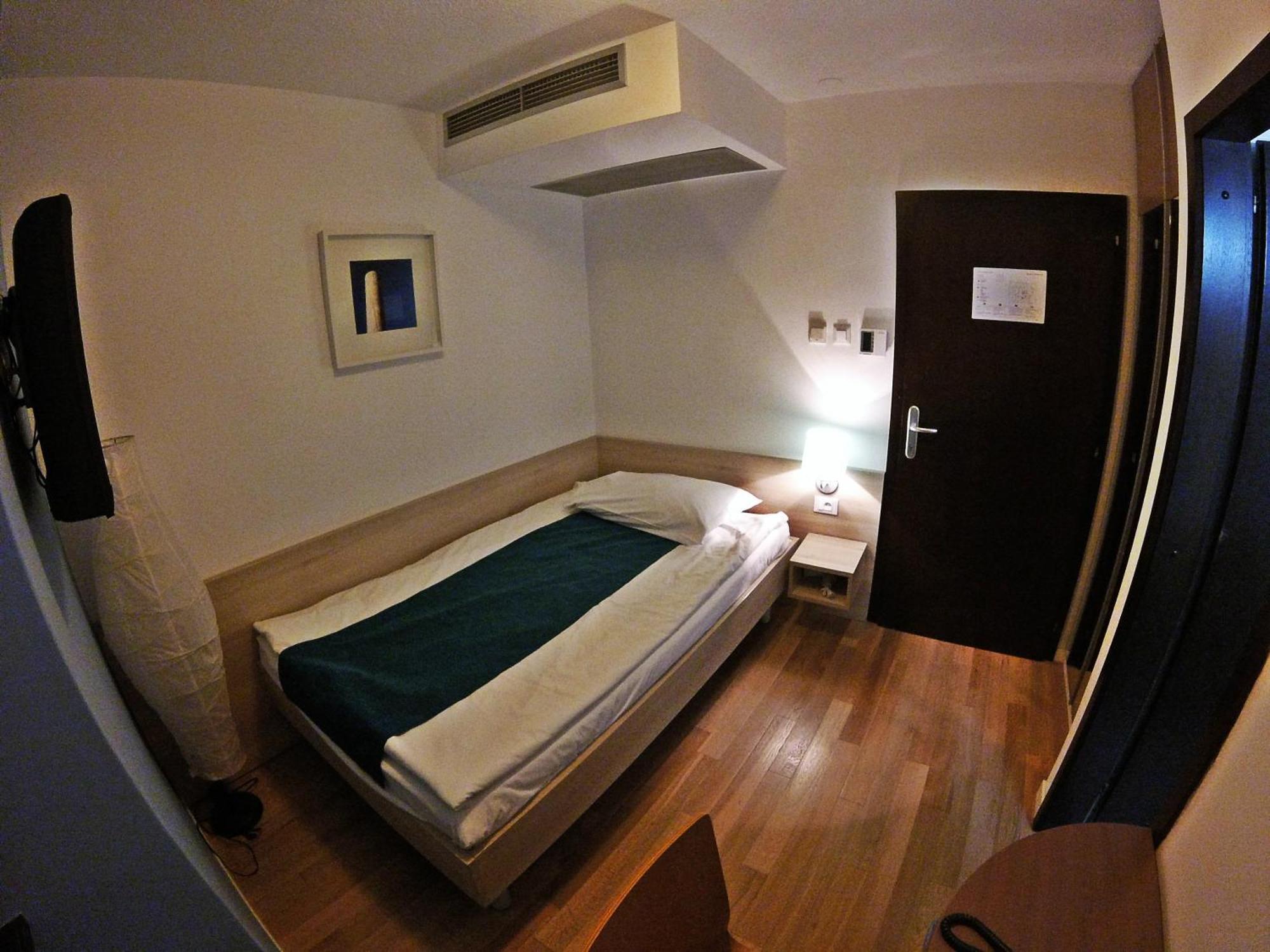 Hotel Vista 브르사르 객실 사진