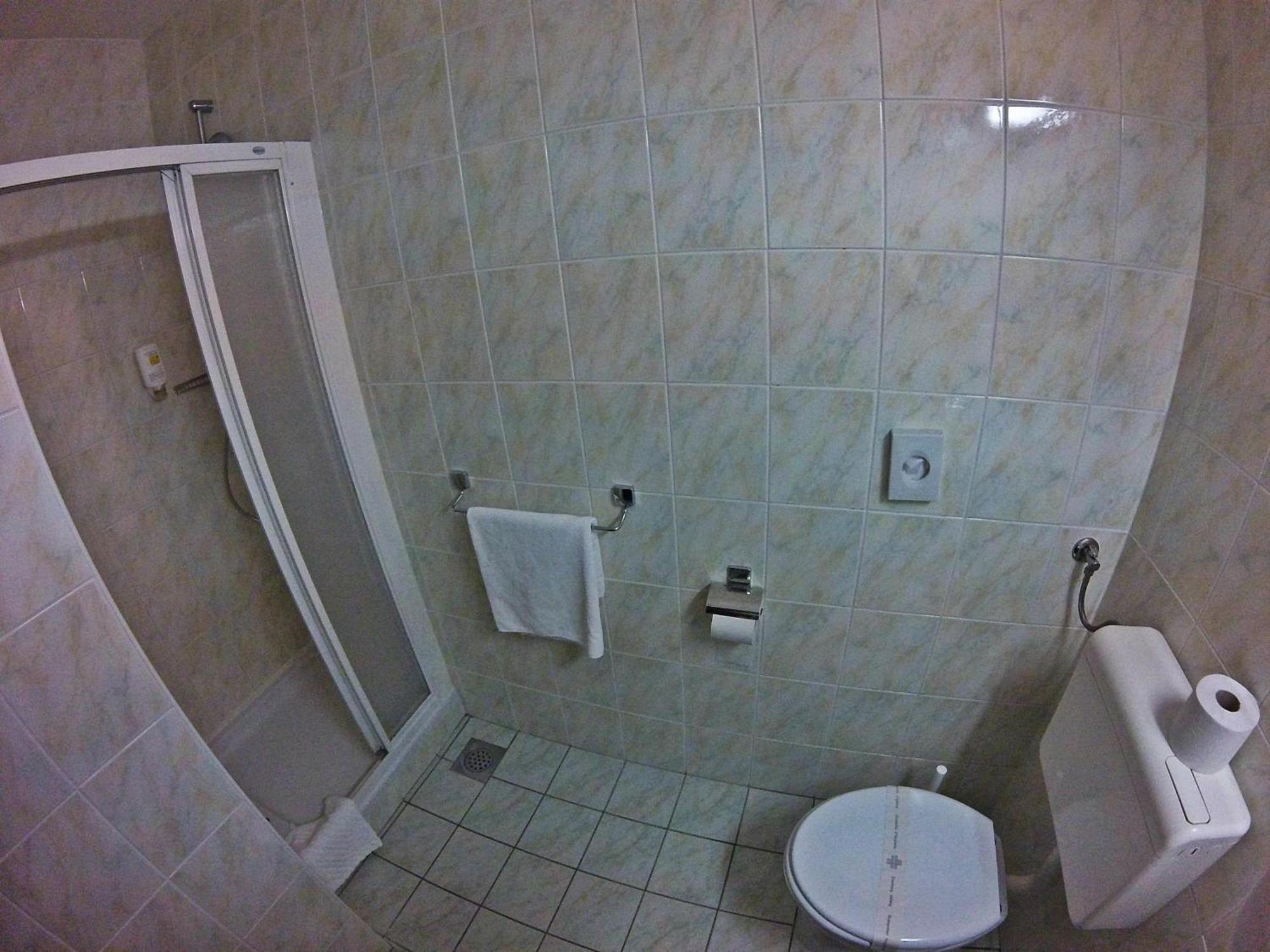 Hotel Vista 브르사르 객실 사진