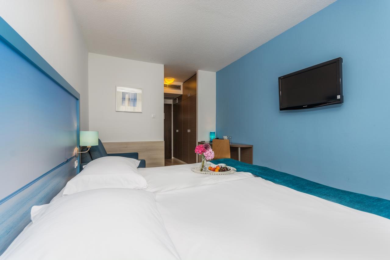 Hotel Vista 브르사르 외부 사진